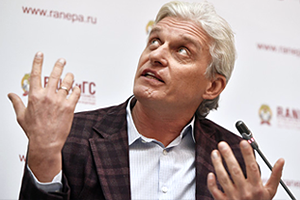 Олег Тиньков