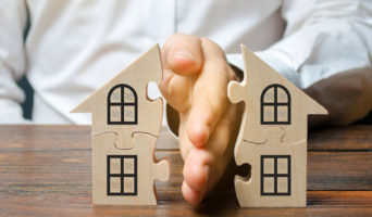 Отказ от доли в квартире: плюсы и минусы, сколько стоит