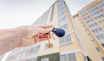 Как купить квартиру без официального трудоустройства?