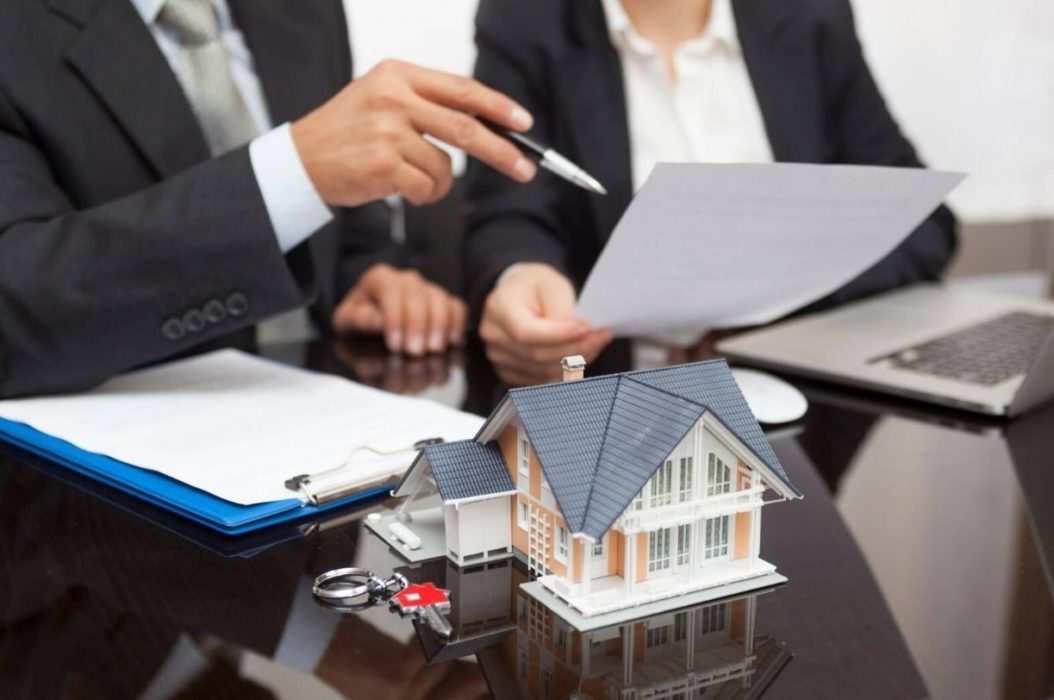 оформлять в банке ипотеку